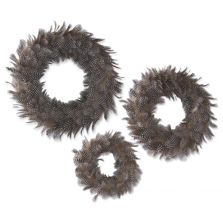 Black & White Speckled Wispy Feather Wreath